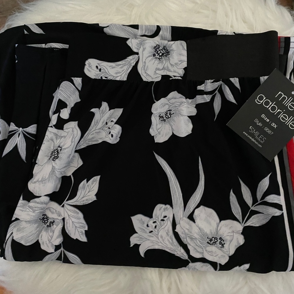 Floral Palazzo Pants